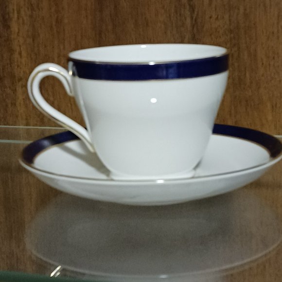 Spode Fine Bone China Consul Teacup and Saucer Cobalt Blue - Picture 6 of 7